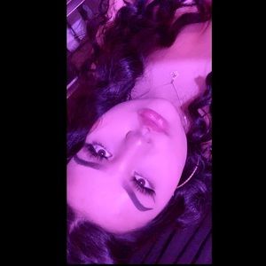 Meet your Posher, Jocelyn